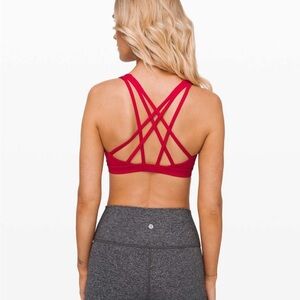 - Lululemon red free to be serene bra size 6